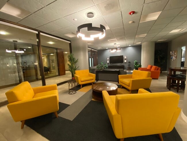 Building Photo - 505 N Lake Shore Dr