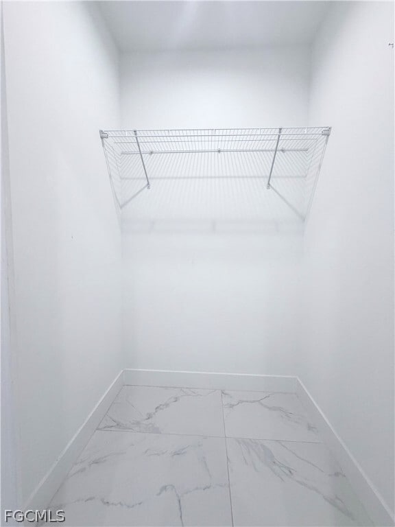 Building Photo - 312 Rosanna Ave