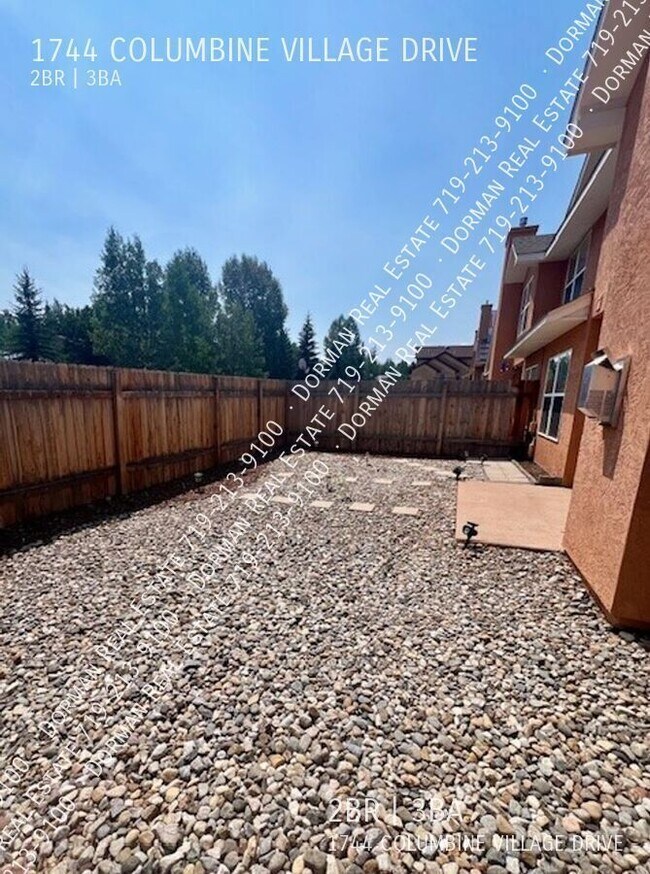 Building Photo - 1744 Columbine Village Dr
