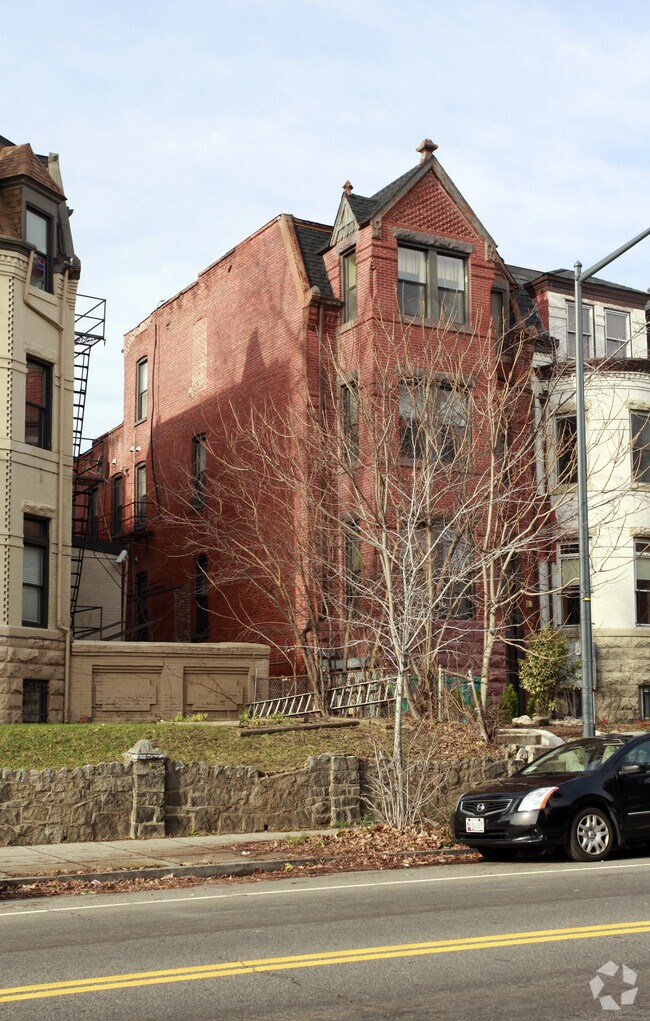 Primary Photo - 2514 13th St NW