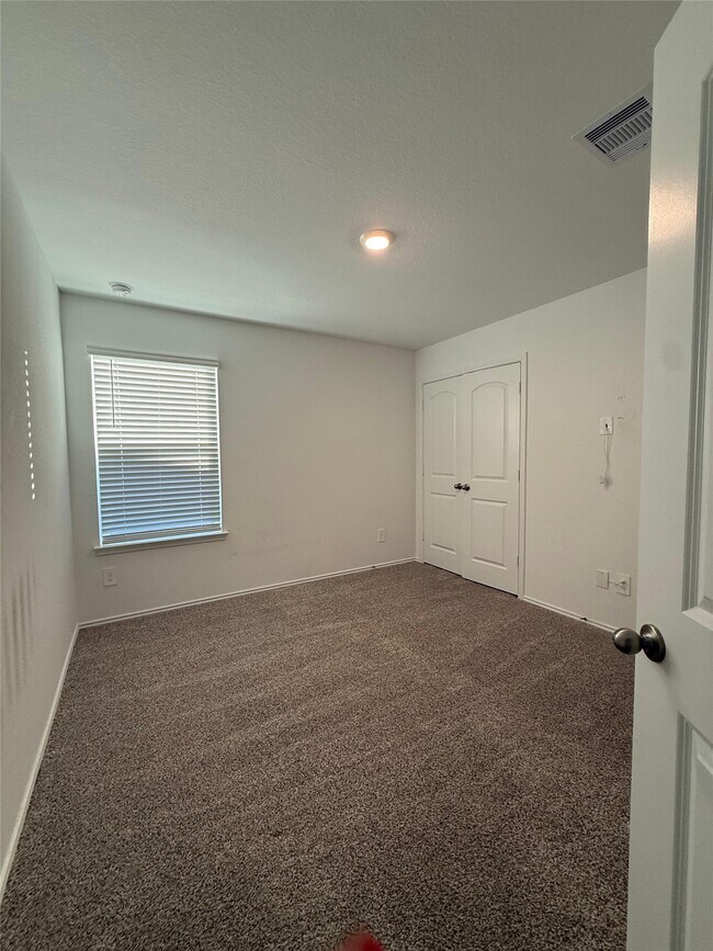 Building Photo - 6007 Diamond Vis Ct