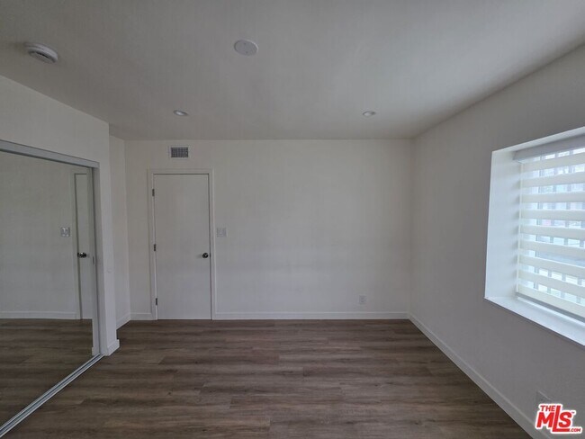 Building Photo - 2908 141st Pl