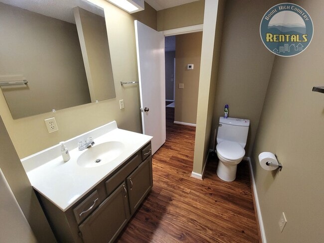 Building Photo - 2bd/2ba Home in Linville