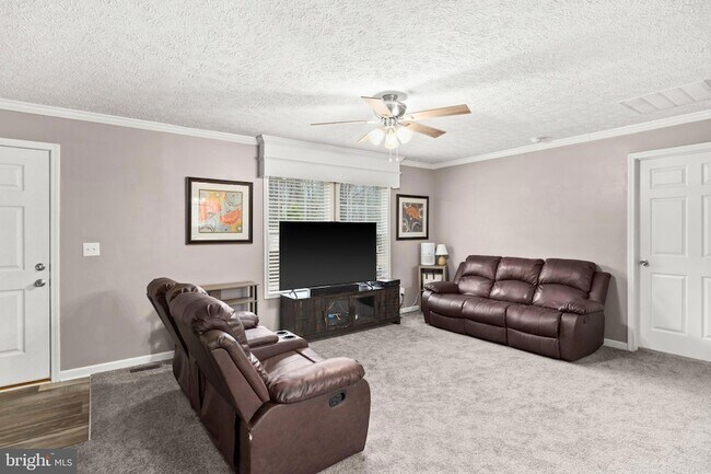 Building Photo - 13115 Arcadia Rd