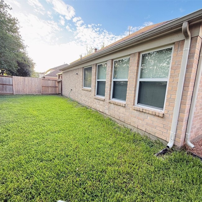 Building Photo - 19130 Clevera Walk Ln