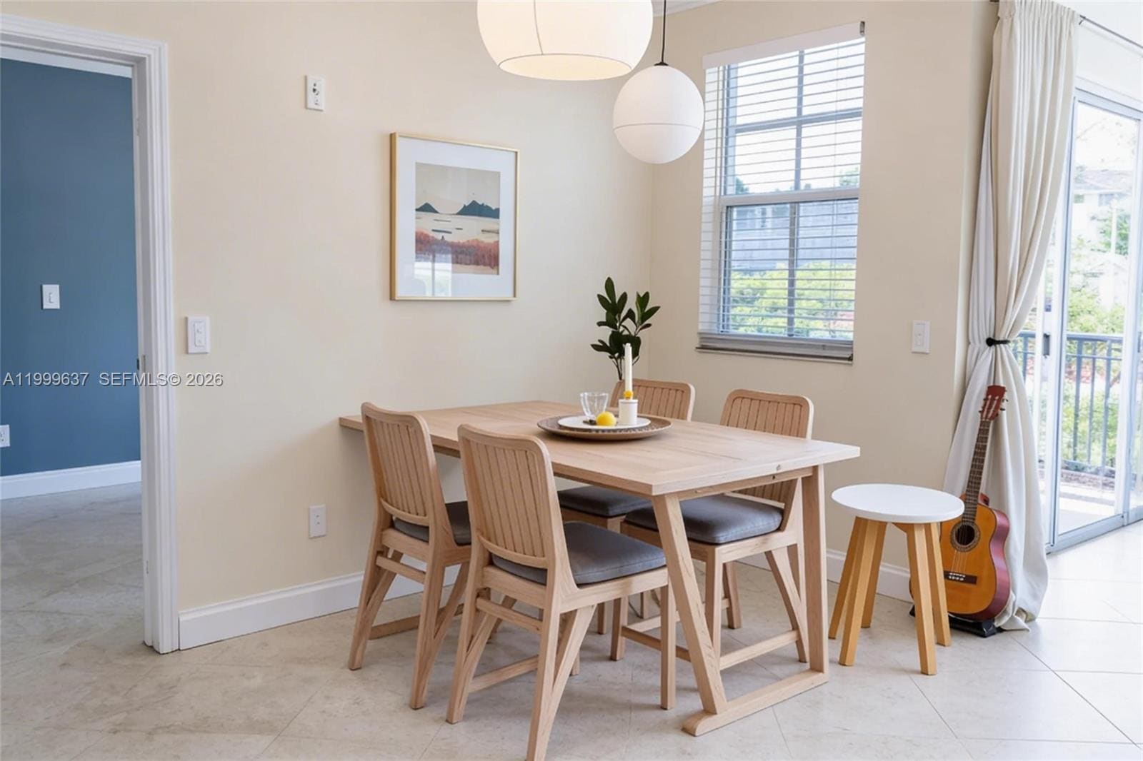 Building Photo - 3255 NE 184th St