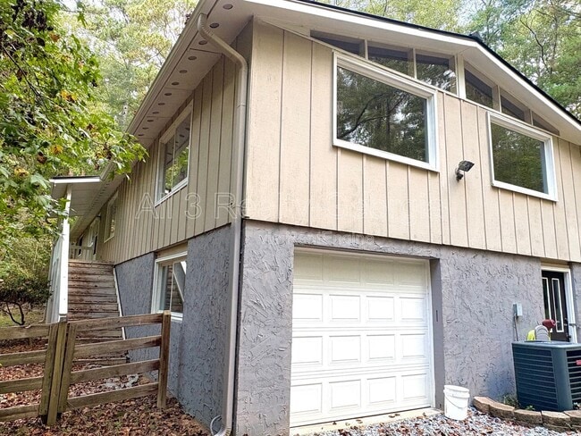 Building Photo - 435 Sherwood Rd