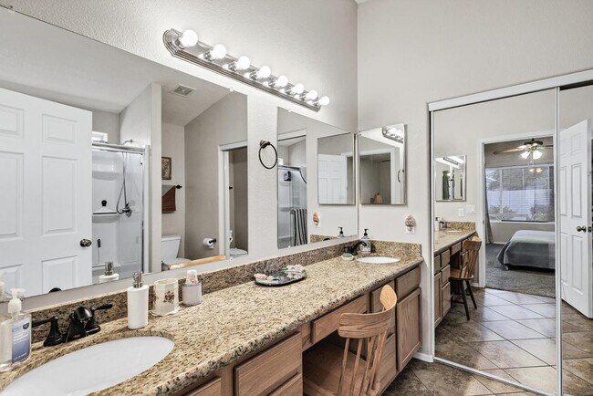 Building Photo - 144 S Kingston St