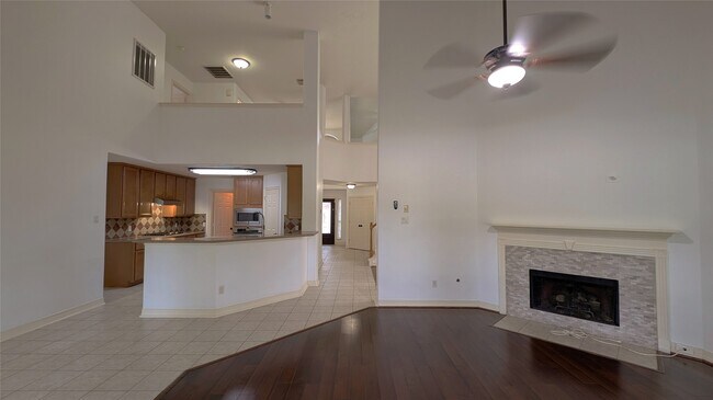 Building Photo - 16522 Pinon Vista Dr