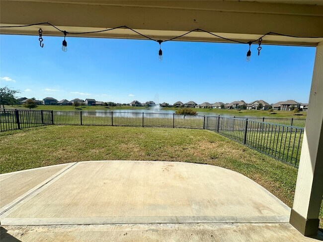 Building Photo - 2629 Bernadino Dr