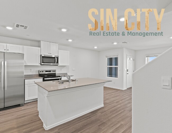 Building Photo - 1919 Stanza St