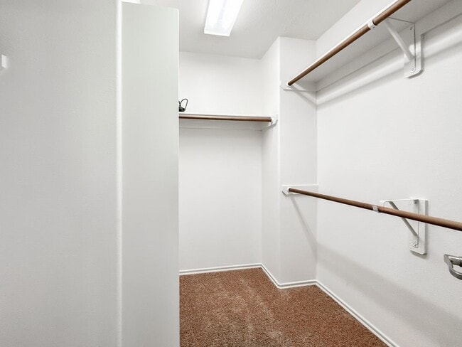 Building Photo - 3 Fairlee Ct