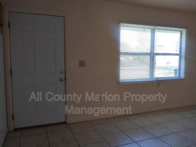 Building Photo - 2026 NW 14th St