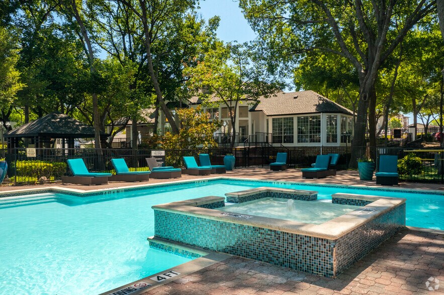 Thornbury at Chase Oaks 7101 Chase Oaks Blvd Plano TX 75025