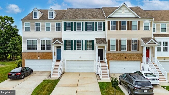Building Photo - 303 Ellison Dr