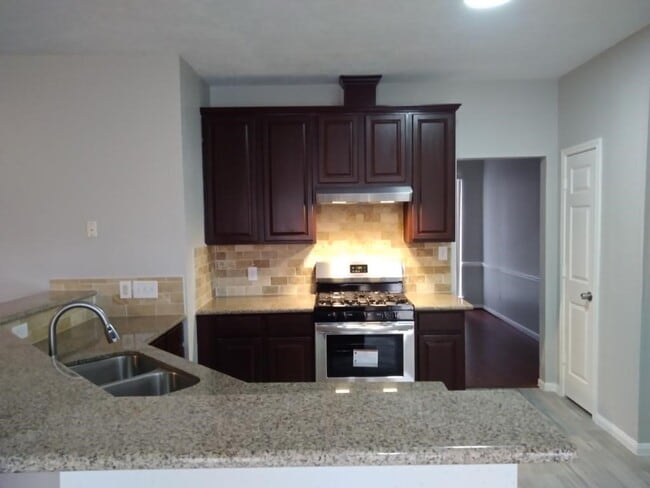 Building Photo - 13723 Sable Ln