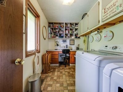 Main floor laundry - 5501 Martell Rd