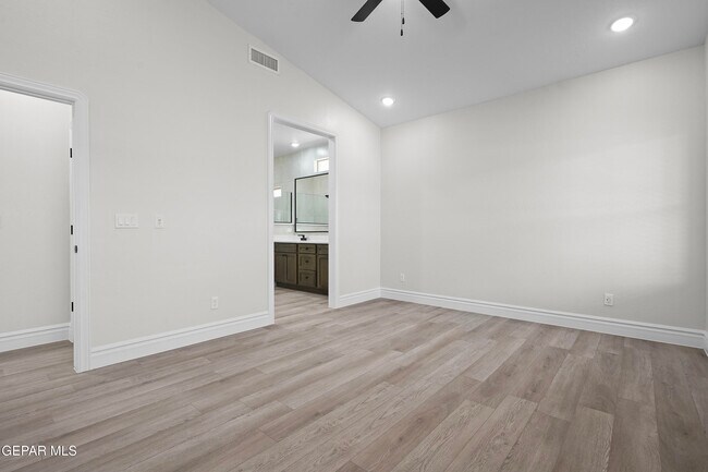 Building Photo - 15153 Ambition Ave