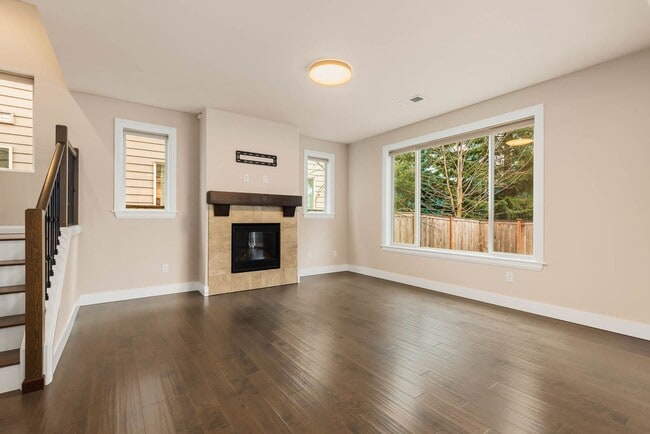 Building Photo - 13310 23rd Ave SE