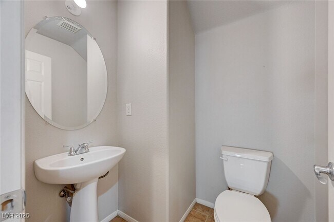 Building Photo - 4328 Desert Home Ave