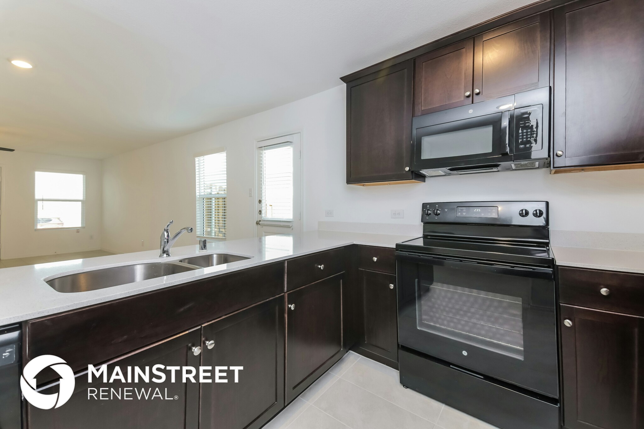 Building Photo - 5821 Rockrose Ln