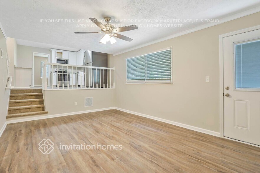 Building Photo - 277 Lancelot Way