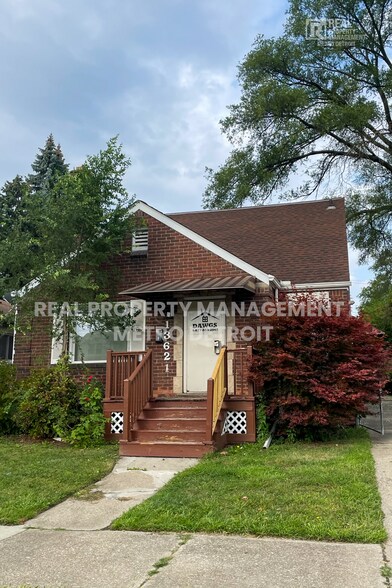 Building Photo - 13621 Ashton Rd