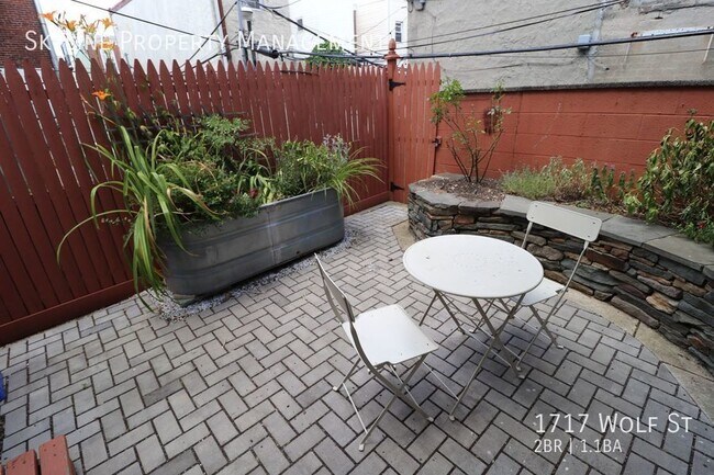Building Photo - Beautiful 2 Bedroom Home For Rent  in Gira...