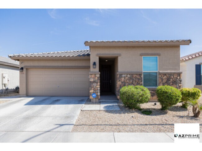 Building Photo - Beautiful 3/2 Phoenix House!