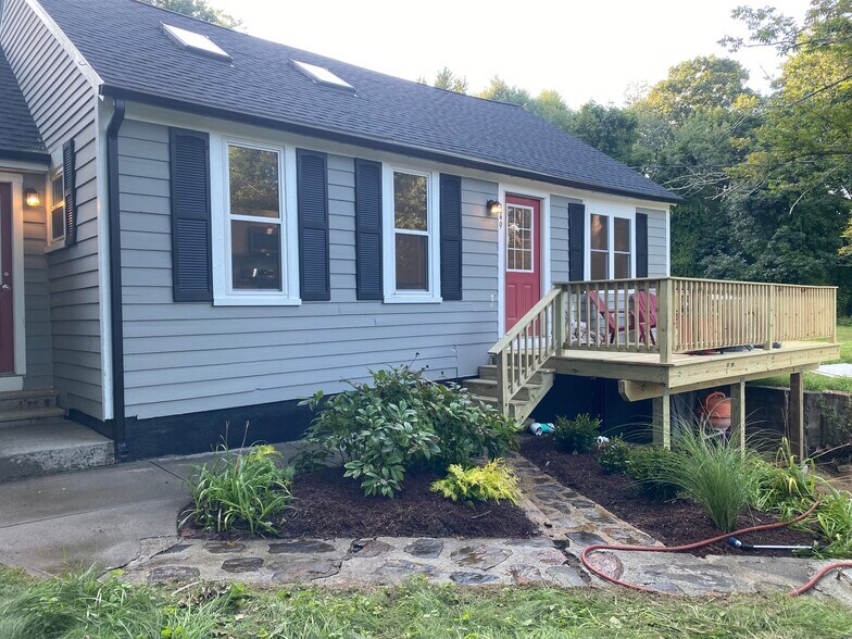 Primary Photo - 49 Smith Hanson Rd