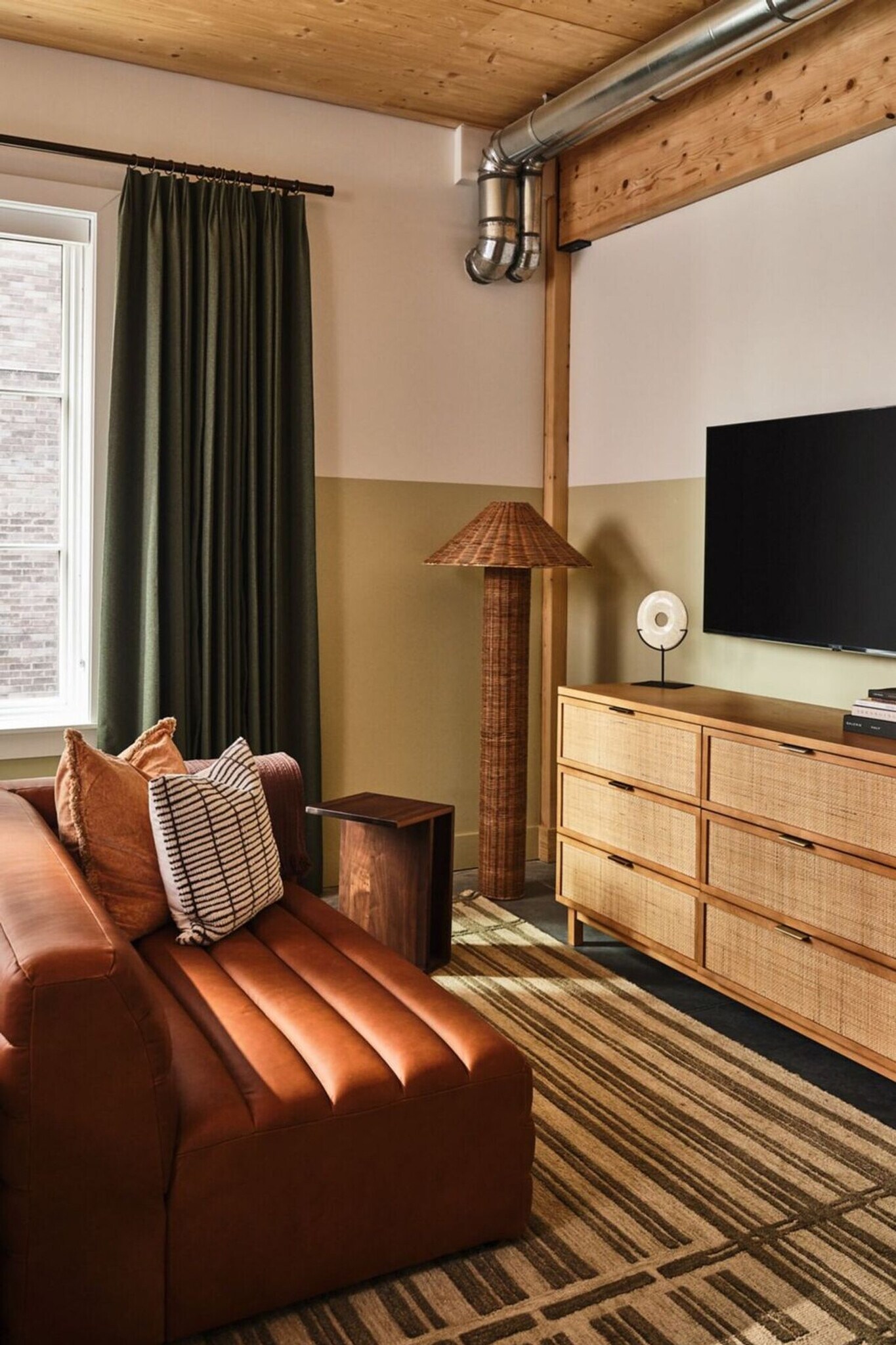 Building Photo - 110 Ann St