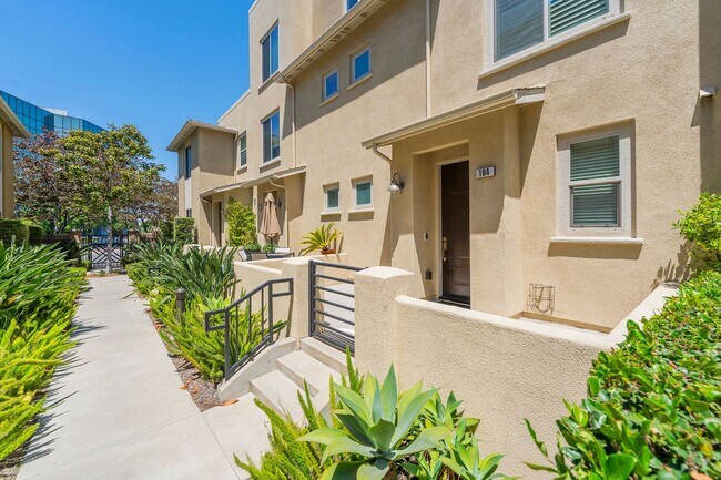 Building Photo - Ocean, #104