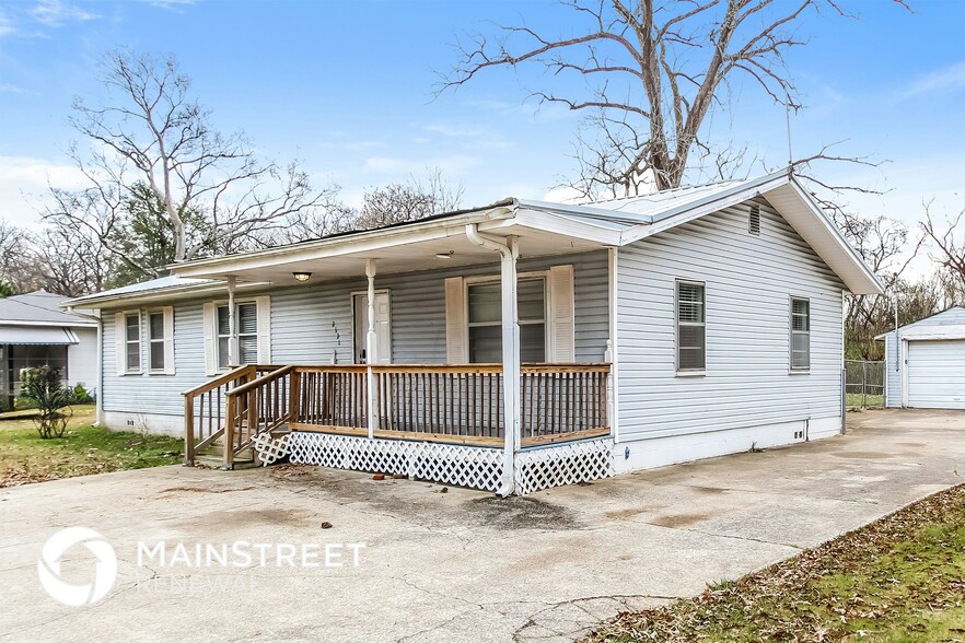 Building Photo - 2121 Mississippi Ave