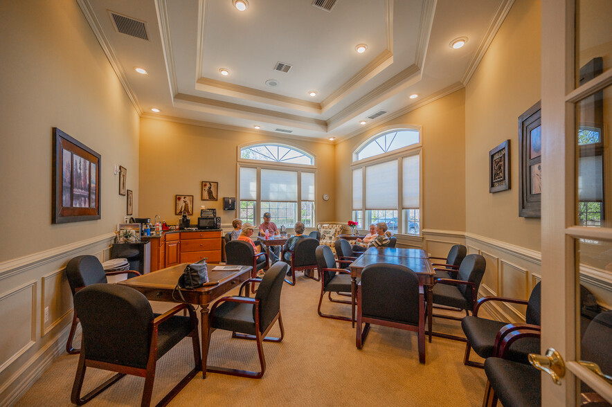 Covington Village Meeting/Club room - 539 Sophee Ln