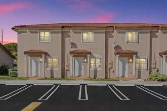 Building Photo - 13765 SW 171st Terrace