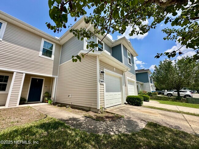 Building Photo - 1659 Biscayne Bay Cir