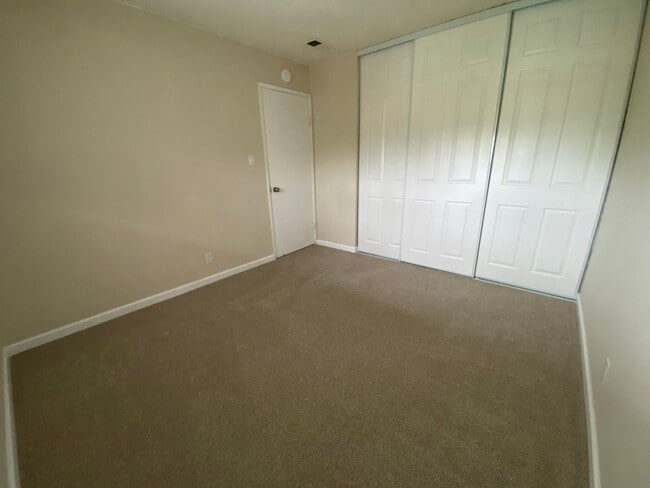 Building Photo - Charming 5 bed, 2.5 bath home in San Jose