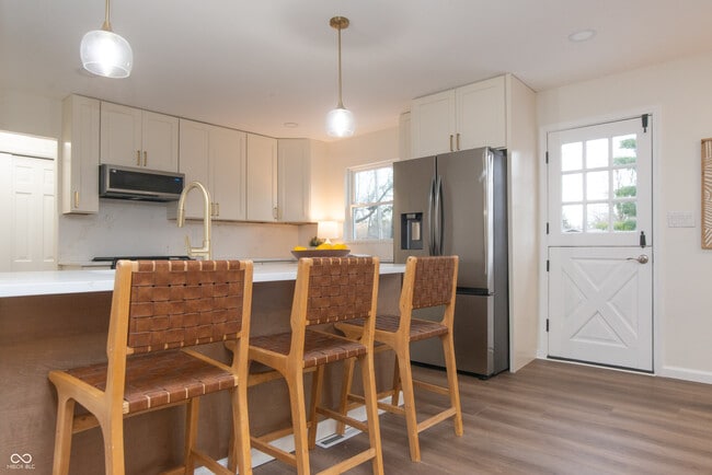 Building Photo - 6337 Cardinal Ln