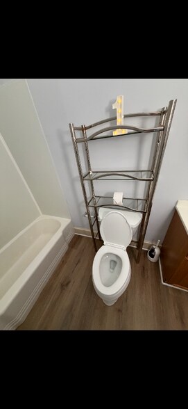 Building Photo - 313 North St