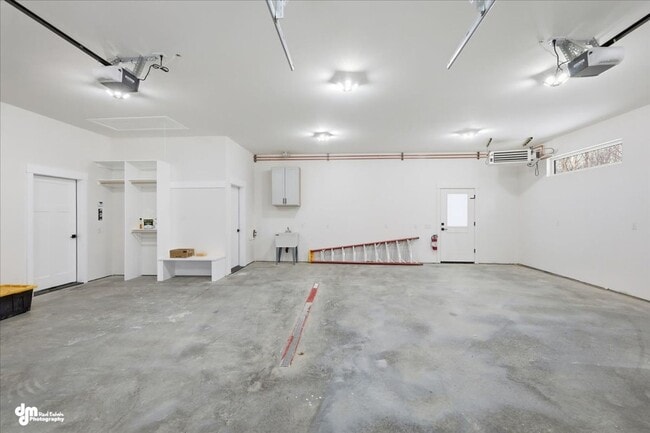 Building Photo - Fully ADA Accessible Home!