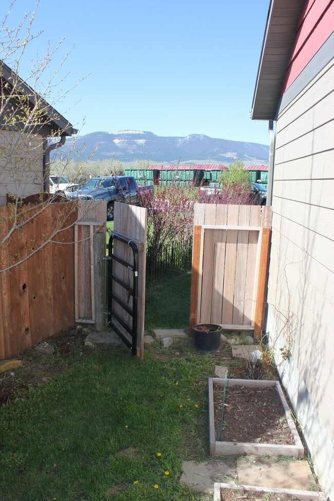 Building Photo - 1110 Ridgeview Trail