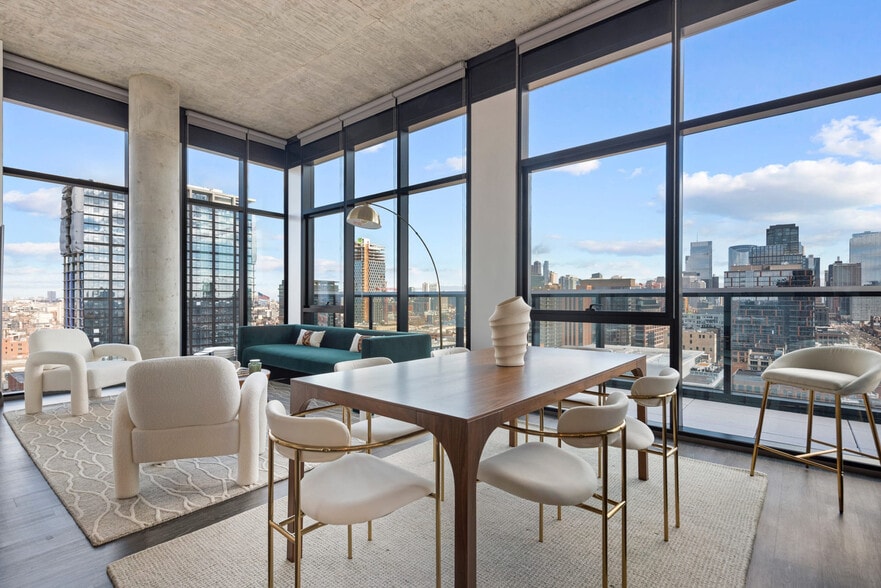 Building Photo - 1314 W Randolph St