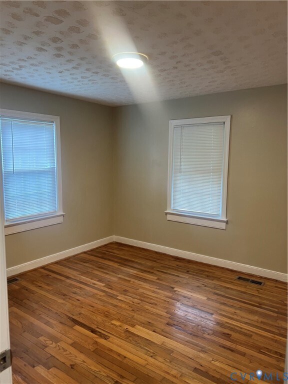 Building Photo - 217 N Carolina Ave