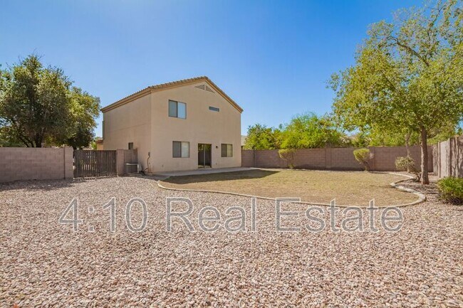 Building Photo - 2320 W Allens Peak Dr