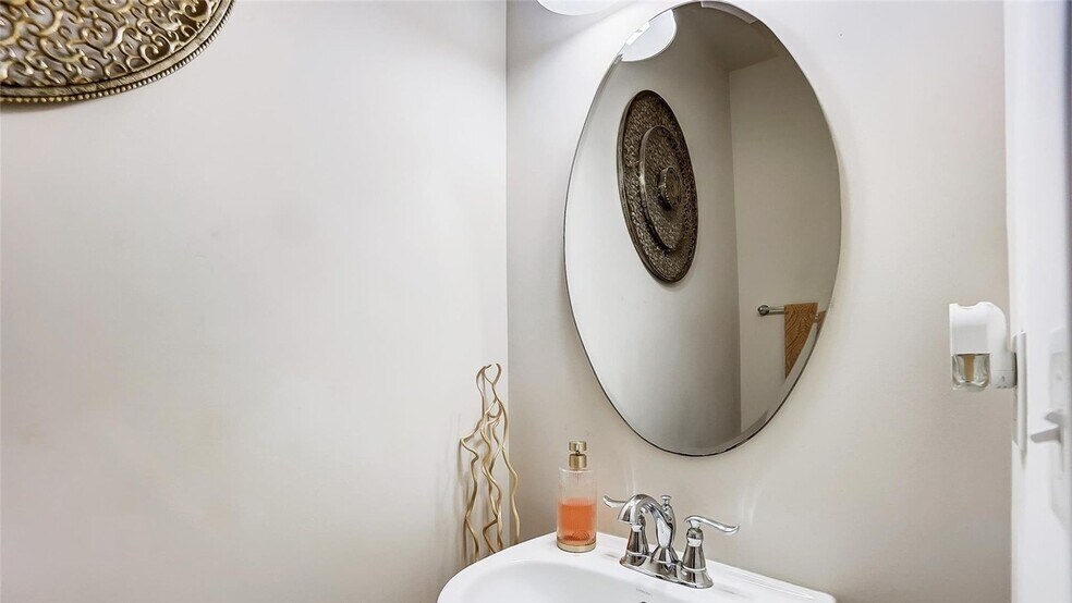 Building Photo - 6402 Terrace View Ct