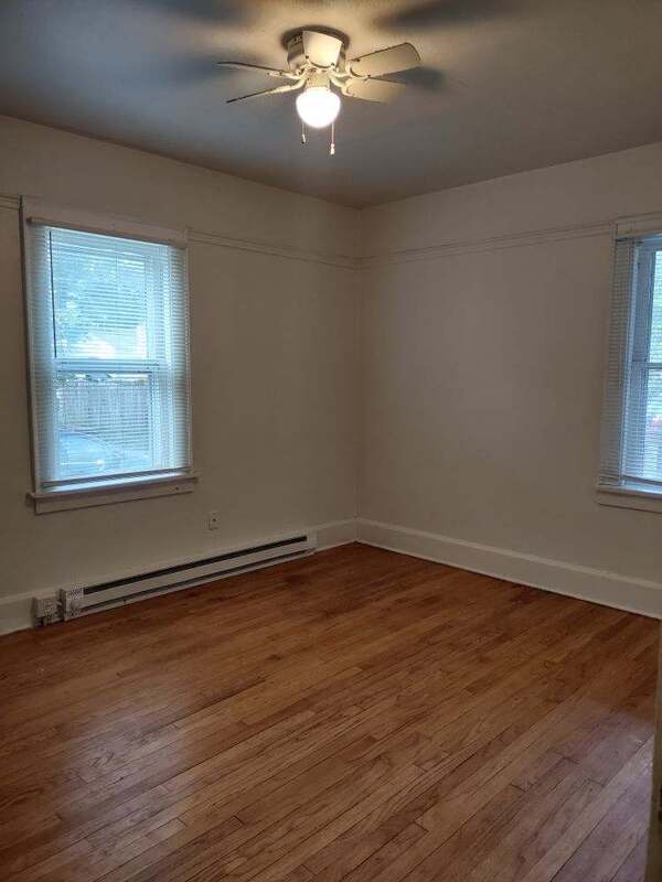 Building Photo - 638 N Winnebago St