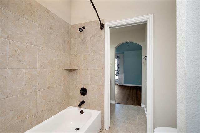 Building Photo - 8324 Sandhill Crane Dr