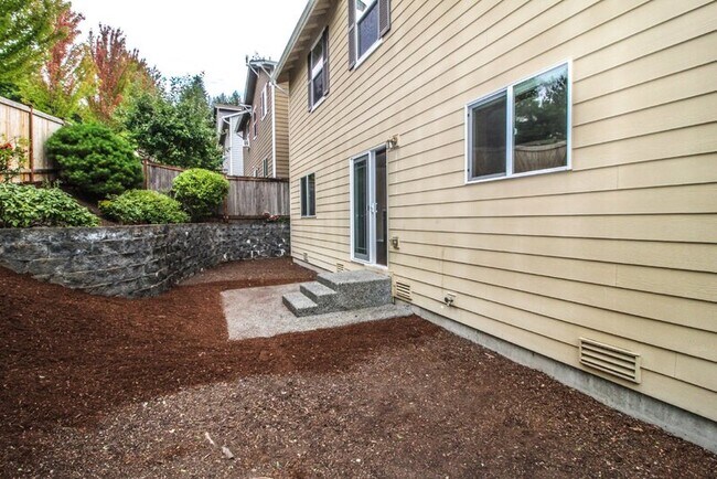 Building Photo - 4131 240th Place Southeast