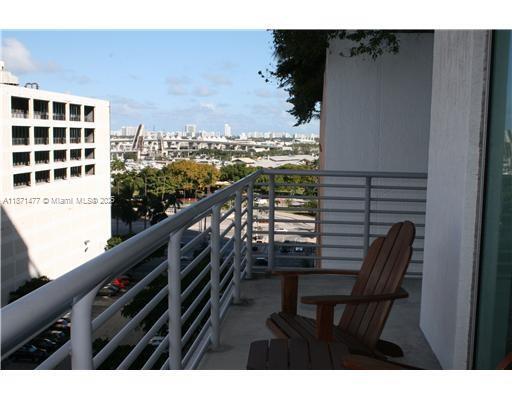 Building Photo - 234 NE 3rd St