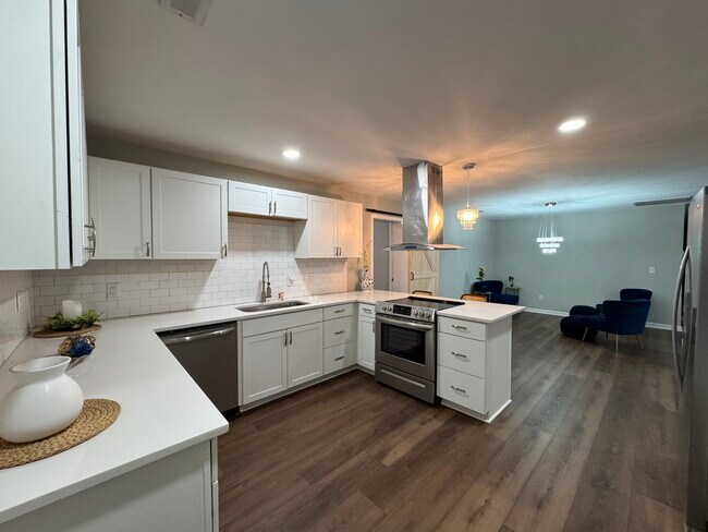 Building Photo - 137 Cherokee Trail